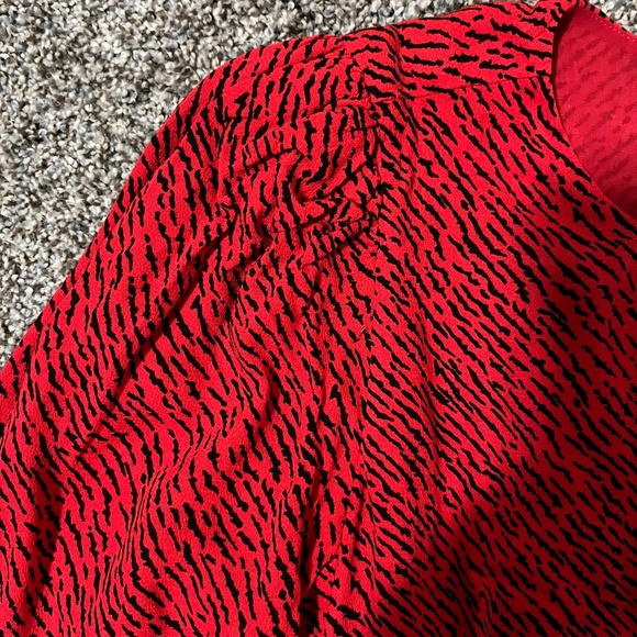 Banana Republic Keyhole Puff Sleeve Dress: new w/ tags; Size 10, Flattering fit - Picture 6 of 16